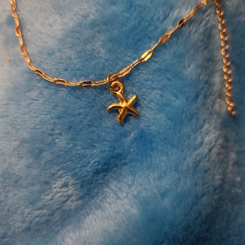 Starfish gold-tone bracelet anklet - Picture 2 of 2